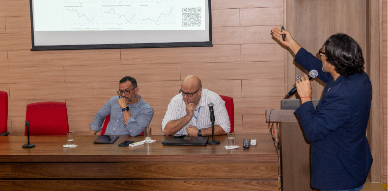Seminário discute os desafios da desinformação para a vacinação infantil no Brasil (25/07/2025)